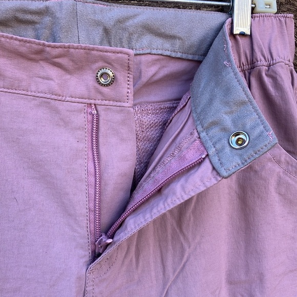 Duluth Trading Company Pants/Capris - Picture 5 of 16